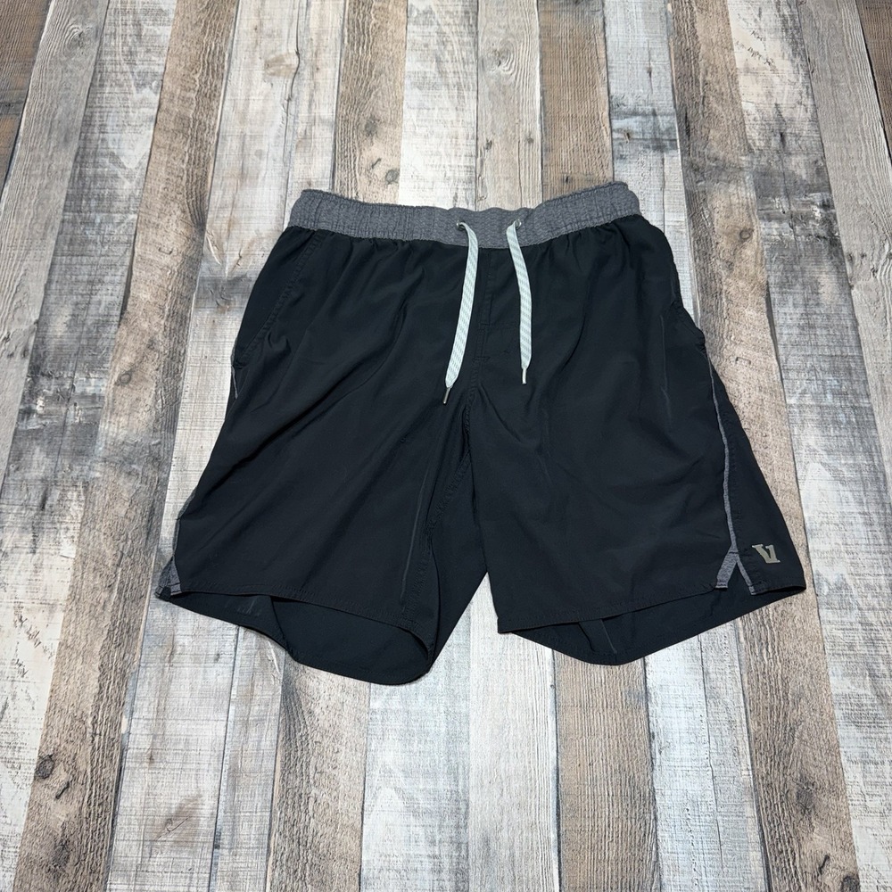 Vuori Shorts Men's Large Black Kore Lined Gym Yoga Running Performance V367‎